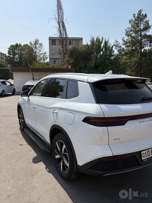 Продам BYD Song Pro, Hybrid, 71Km, 2024.