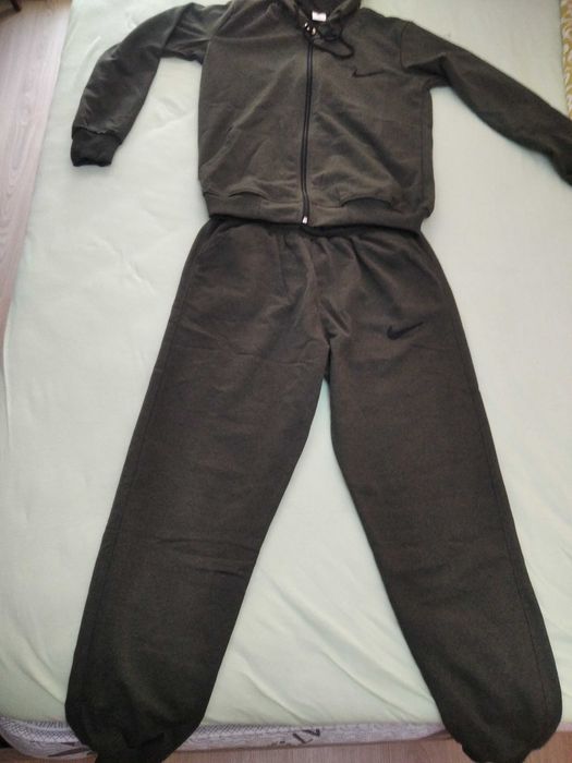 Мъжки екип, размер XL