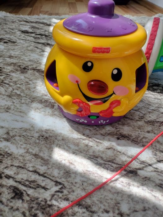 Vând lot jucari  Fisher Price și Chicco