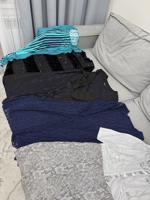 Пакет вещей платья 50-52 размер 5