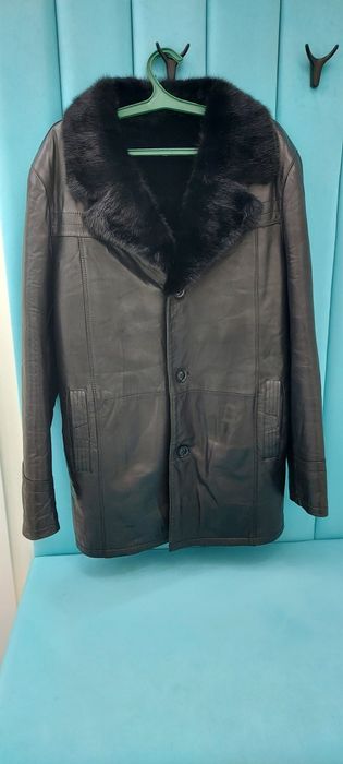 Продам мужскую дубленку натуралка