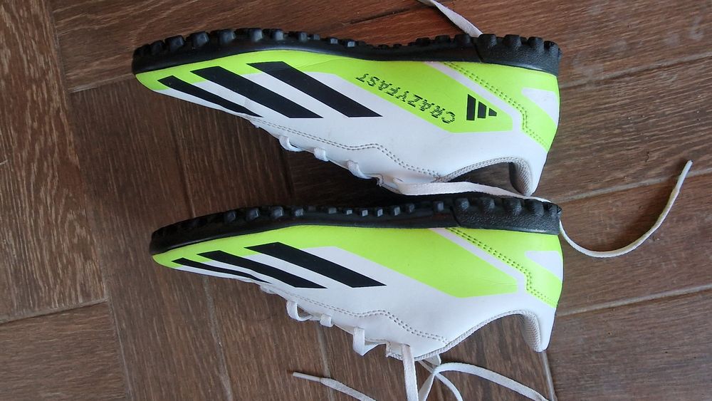 Adidasi fotbal Adidas Crazyfast