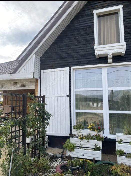 Casa langa Dunare Satu Nou Ostrovu Corbului