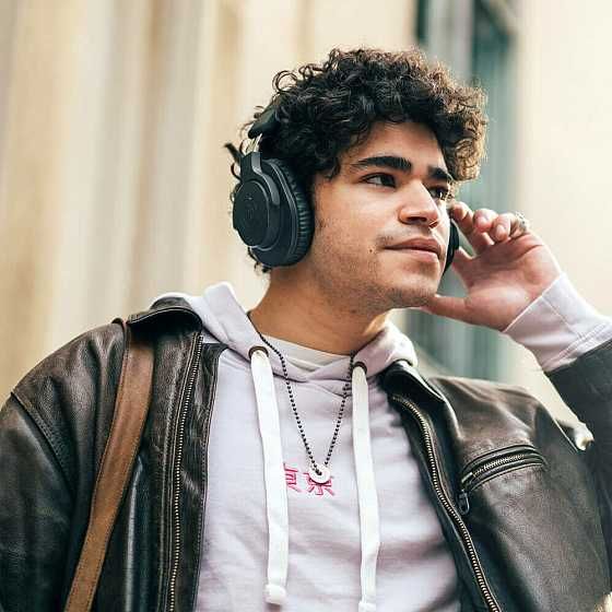 наушники студийные Audio-Technica ATH-M20xBT