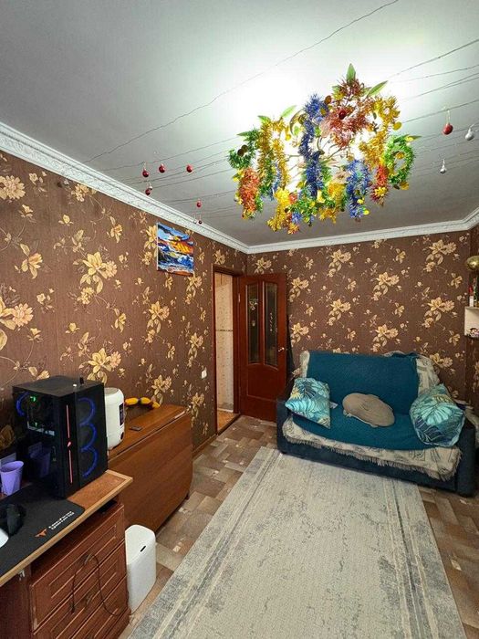 3 к.кв. в 8 мкр-не ДВД