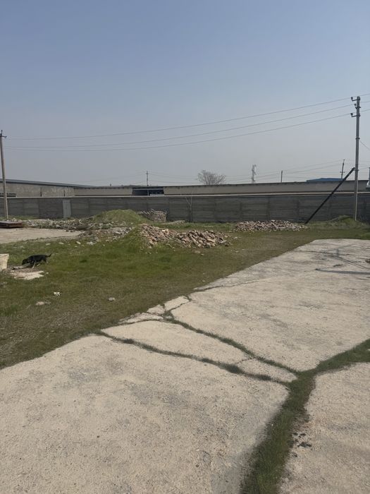 Продаётся Производ территория.