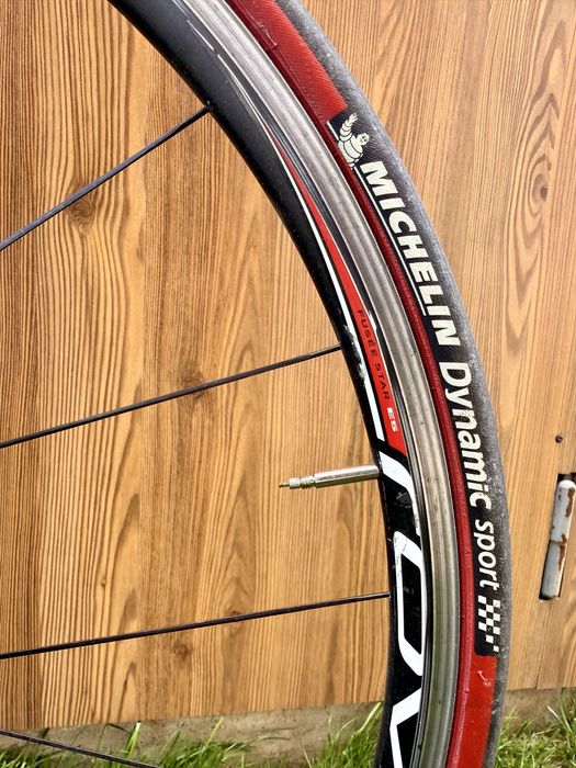 Cursiera Specialized Tarmac Pro Carbon – Echipare Shimano Dura-Ace/Ultegra