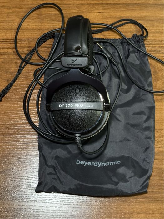 Наушники Beyerdynamic DT 770 Pro 80 Ohm