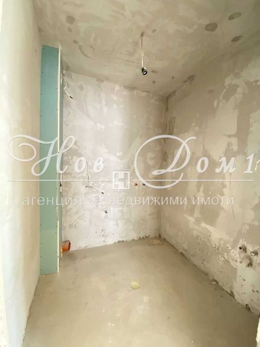 Продава се Тристаен апартамент в Варна, Бриз - 80 кв.м за 2100 €/кв.м - Снимка #6