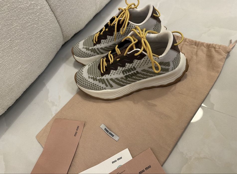 маратонки Miu Miu