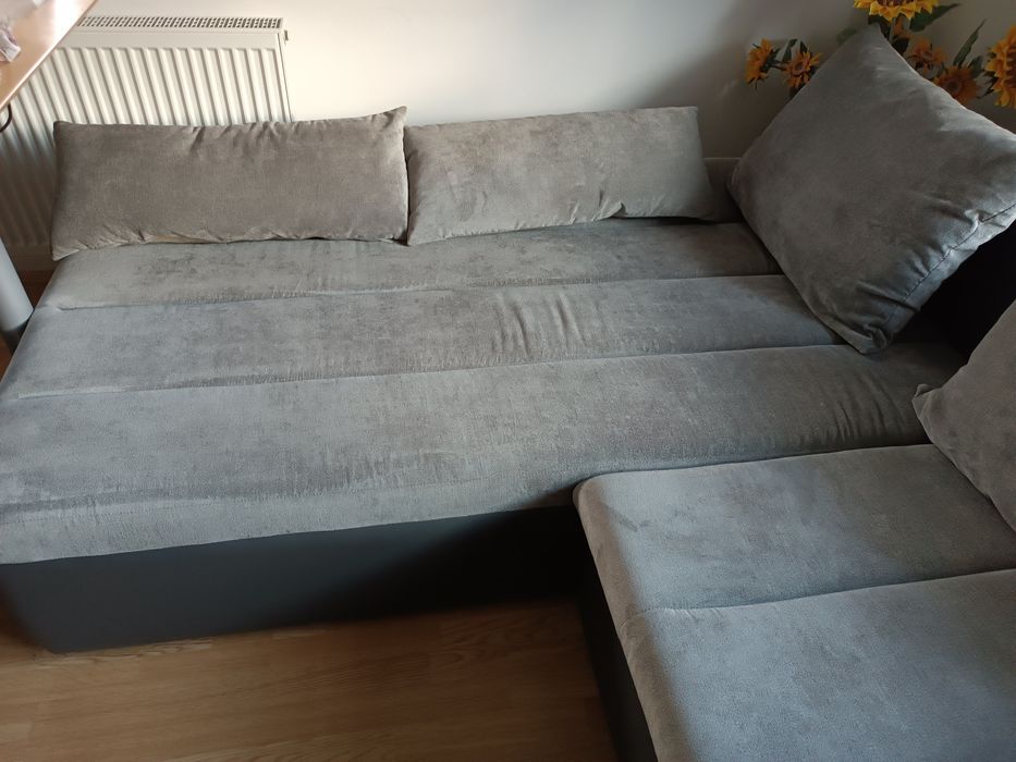 Colțar extensibil cu ladă de depozitare made in Germany