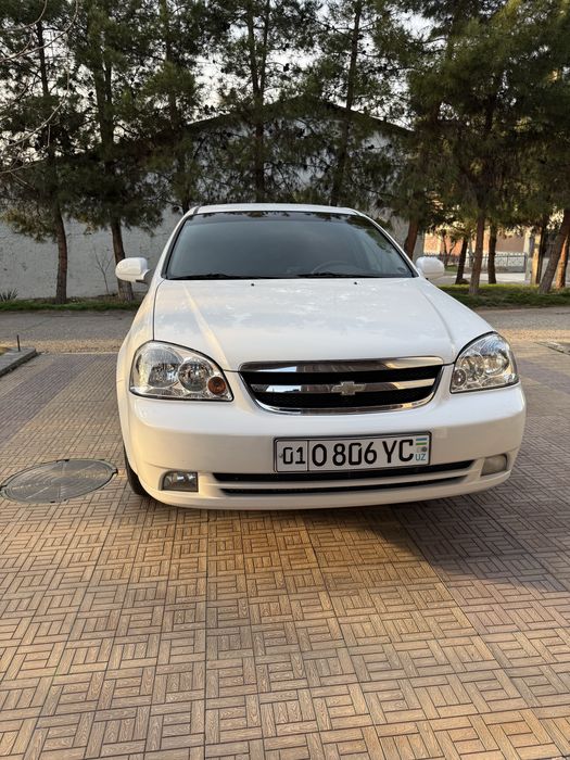 Lasseti 1.8 toza kraska zo’r holati