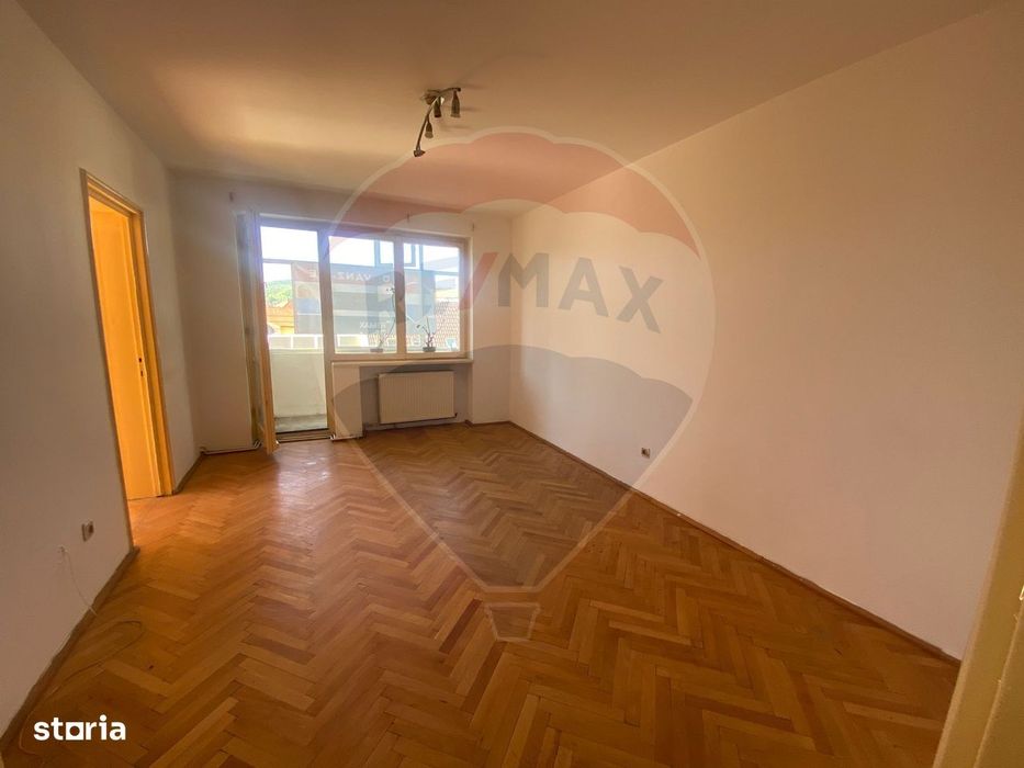 Apartament cu 2 camere de vânzare în Medias et 2 zona centrala