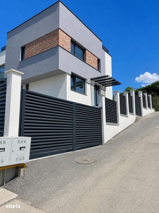 Vila spectaculoasa in Dezmir I 214 mp I Terase panoramice