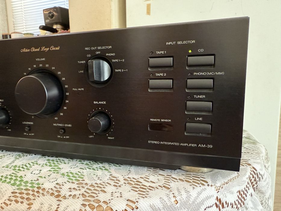 Akai Акаи AM-39. Стерео усилвател