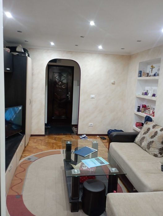 Inchiriere apartament