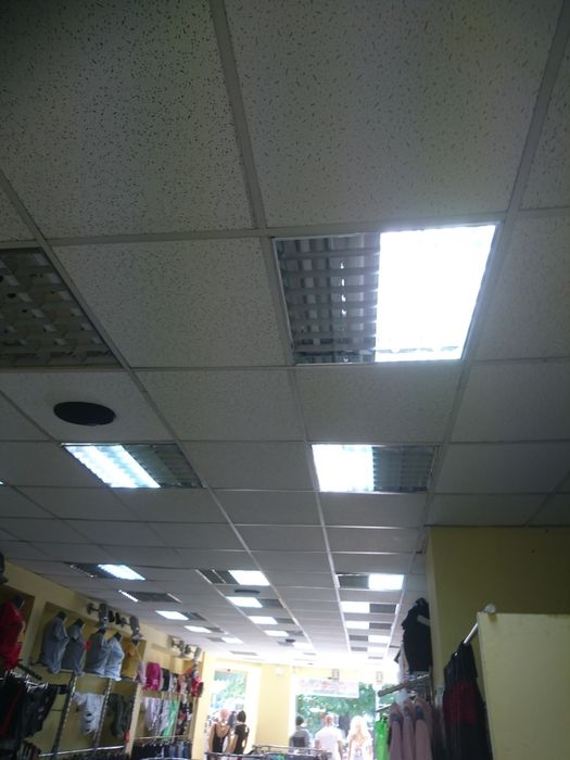 Осветителни тела с по четири лед пури