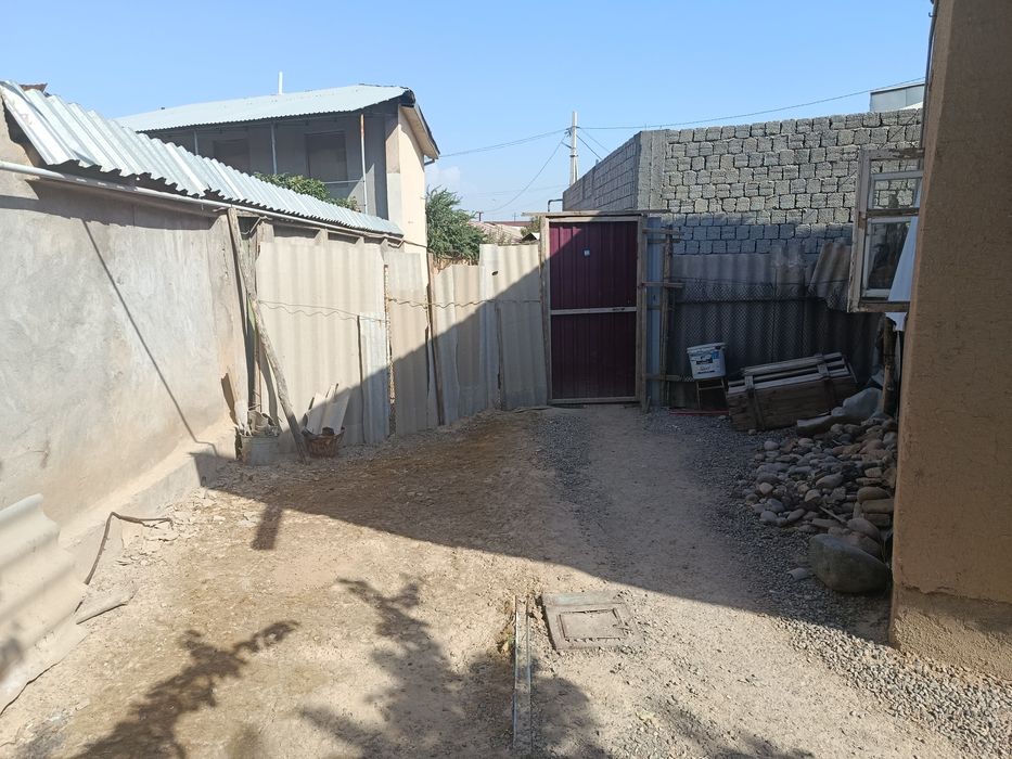 Xovli uy 2sotixdan ortiq