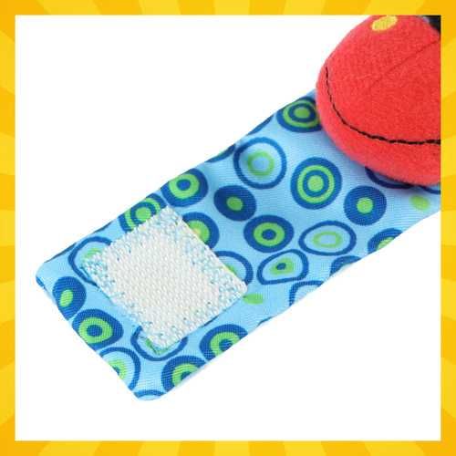 Бебешки комплект гривни дрънкалки и чорапи за игра 0+ / Чорапи за игра