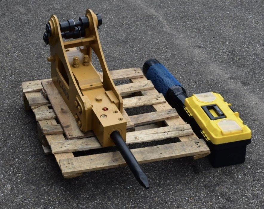 Pikon, ciocan de demolare pemtru miniexcavatoare