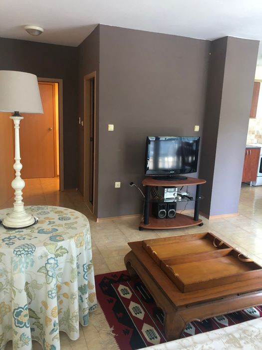 Дава се под наем Двустаен апартамент в Пловдив, Център - 70 кв.м за 2500 € - Снимка #15