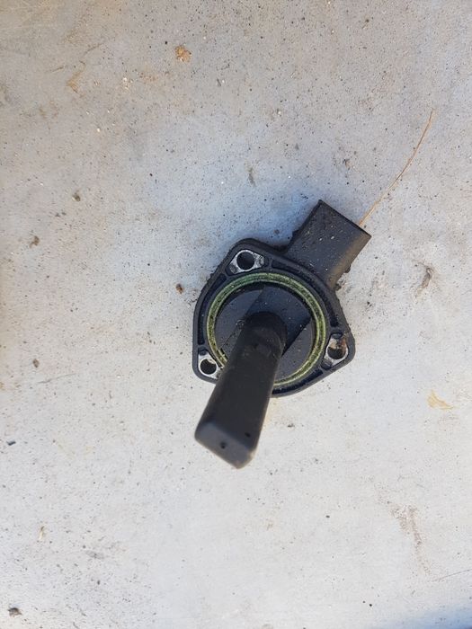 Датчик масло бмв е90 е60 е91 е61 е87