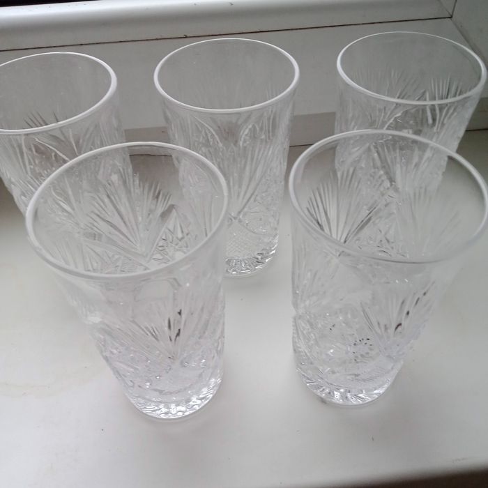 Продам хрустальные стаканы