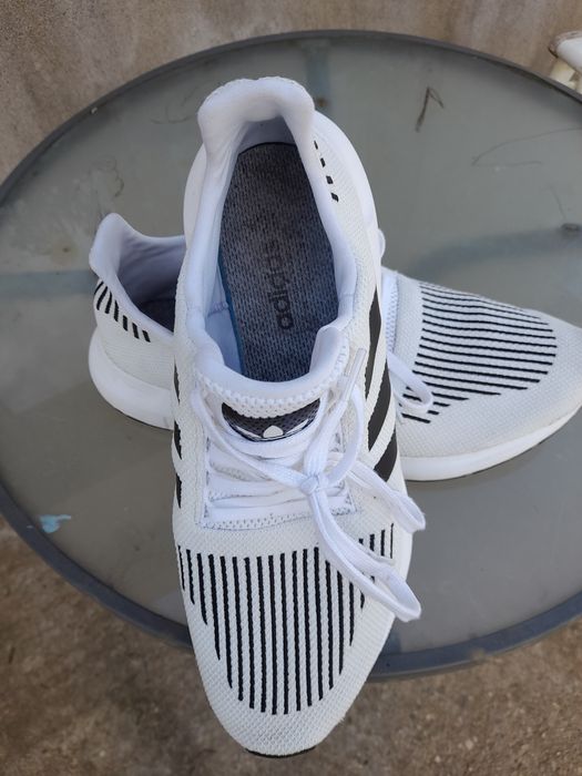 Adidas nr.47 stare impecabila