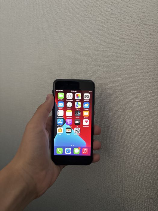 iPhone 8 использованный