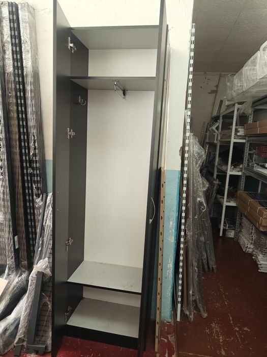 Шкаф для одежды б/у