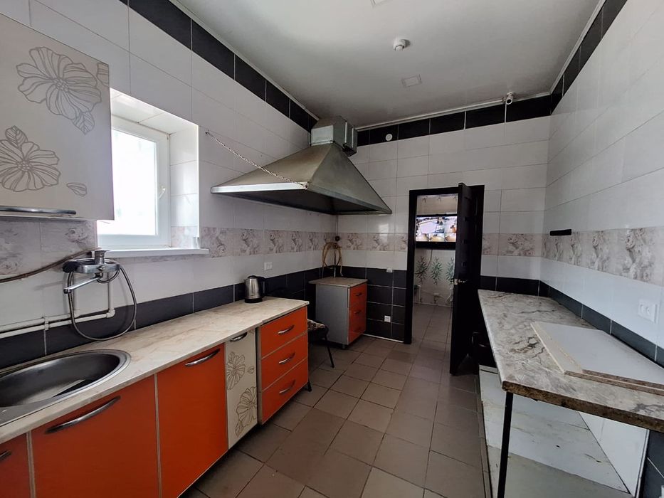 Сдам в аренду помещение 240кв