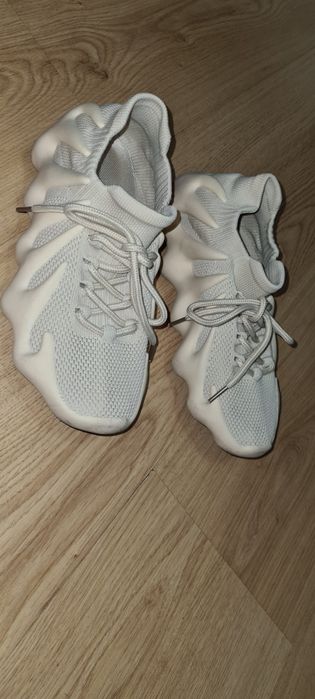 Продам кроссовки.