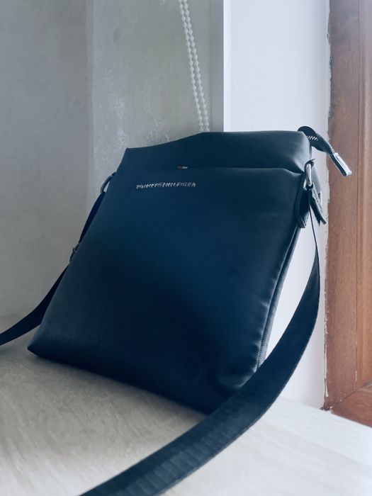 Барсетка Tommy hilfiger