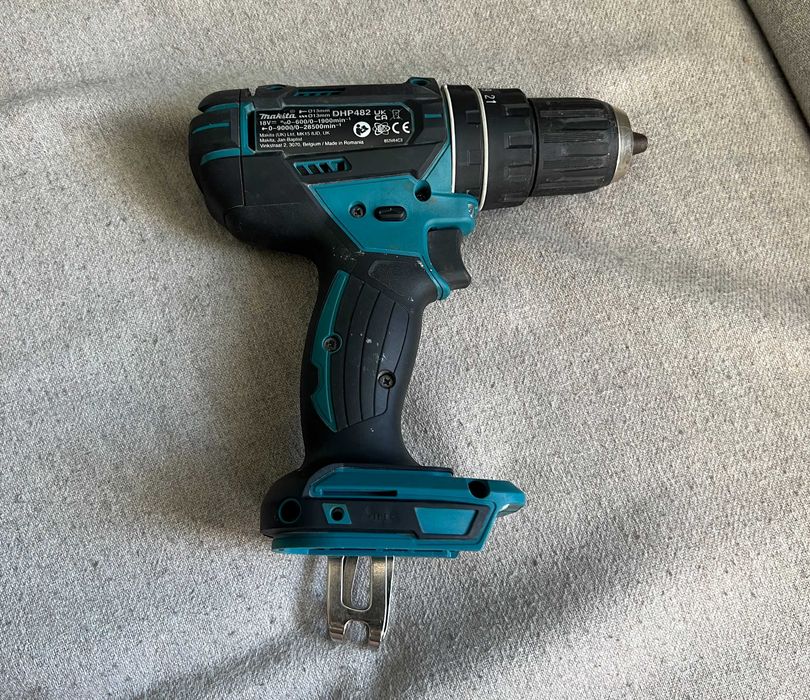 Masina de gaurit si insurubat cu percutie Makita DHP482 - corp