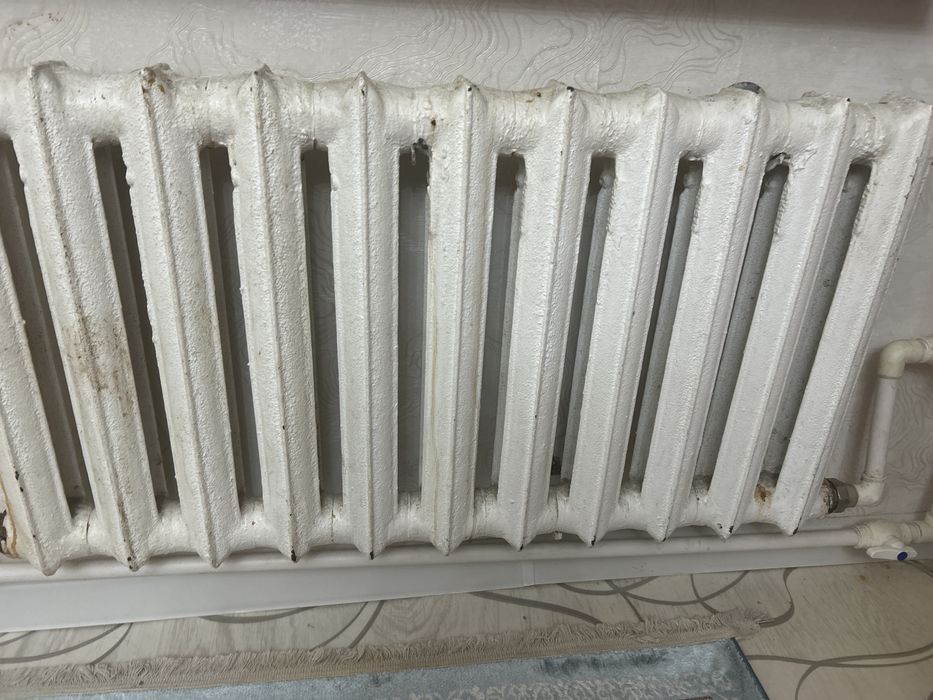 Продам чугуни батери номалном состояние рабочиом сотаяние