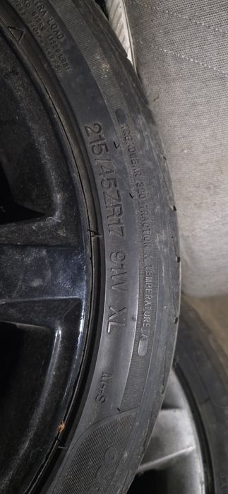 De Vanzare 2 seturi de roti pentru  HONDA