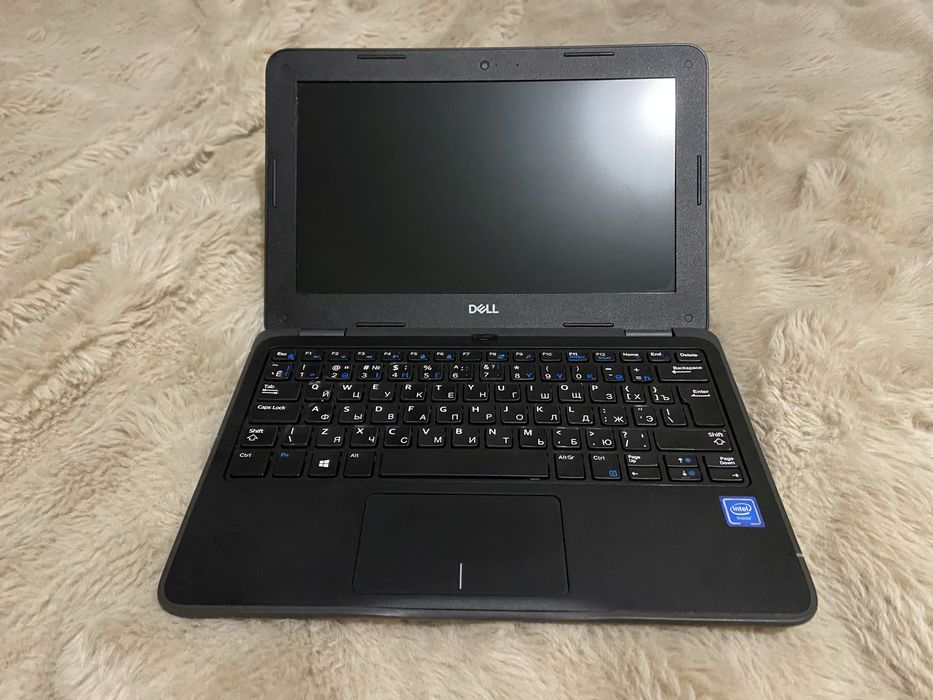 Продам ноутбук Dell latitude 3190