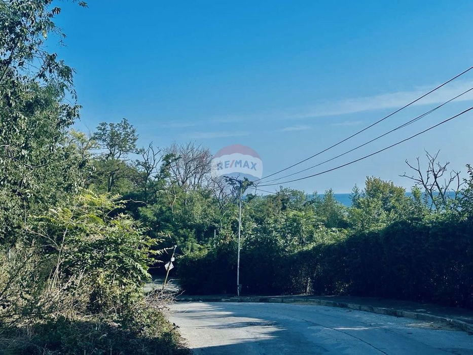 Парцел в регулация до морето, гр.Балчик, Я.И.