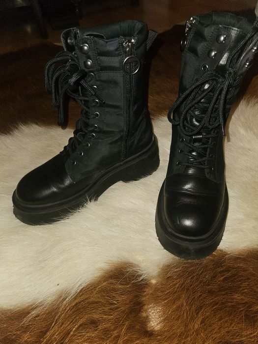 Vand bocanci de dama Tommy Hilfiger  37 piele naturala cu textil