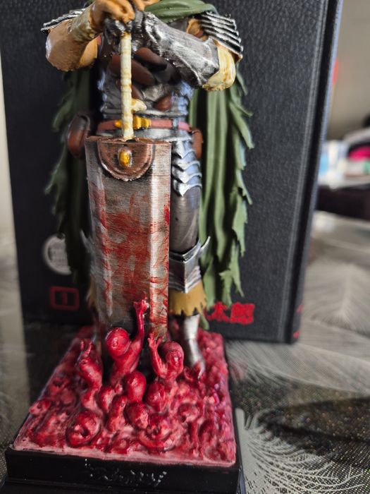 3d принтирана фигура на Guts от Berserk
