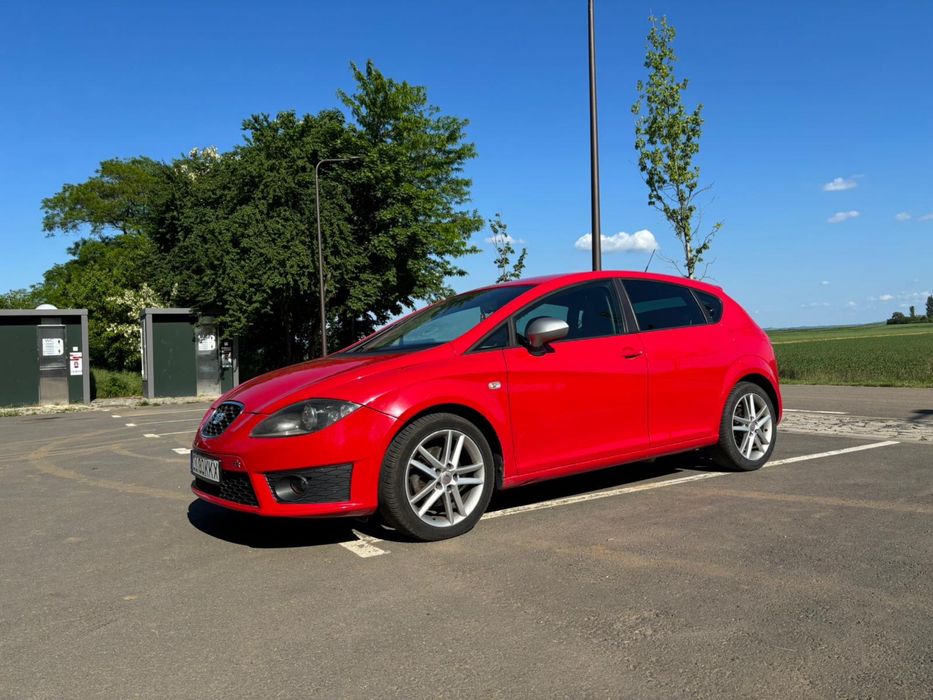 Vând SEAT Leon (2013) – 1.8 Benzina (160 CP) pachet FR
