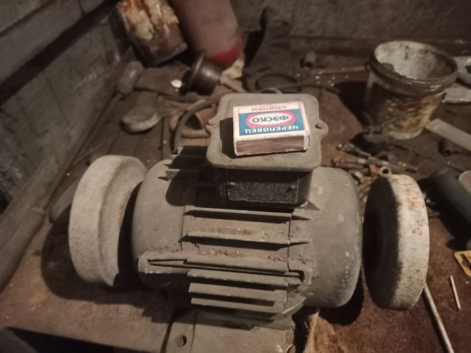 Тиски, нождак, верстак