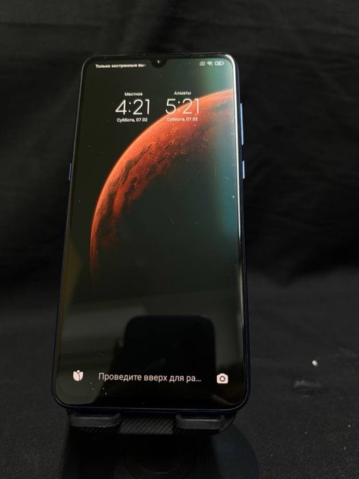 Xiaomi Mi9 Память: 128ГБ