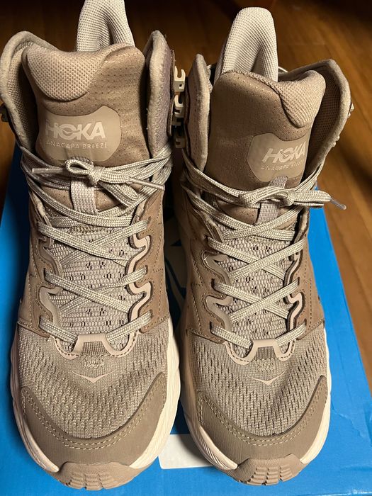 HOKA - спортни обувки