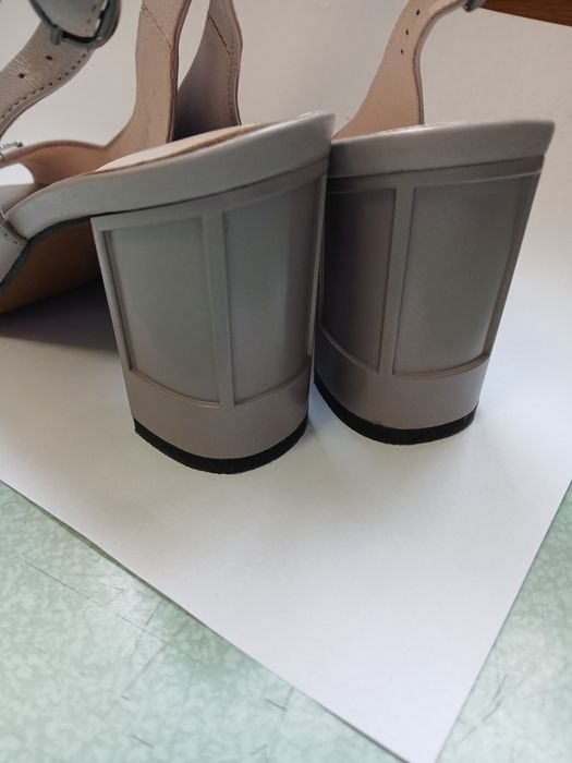 Елегантни обувки Fabiano 36