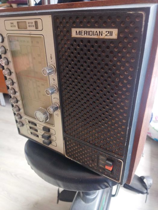 Старо радио Меридиан 211