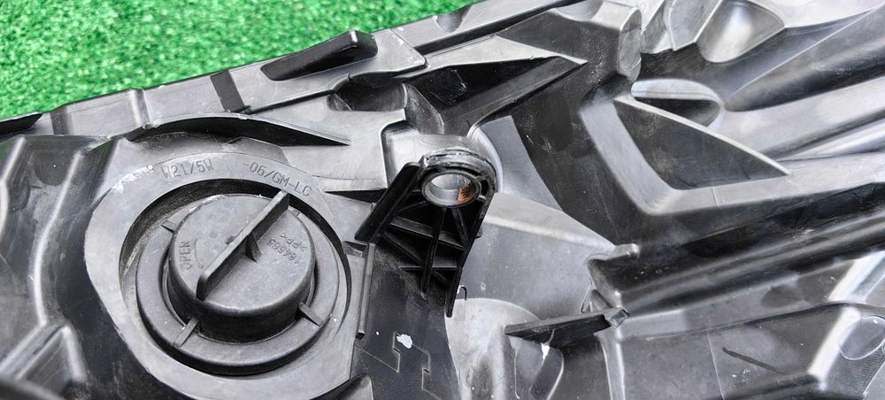 Фар за Renault Trafic / Рено Трафик