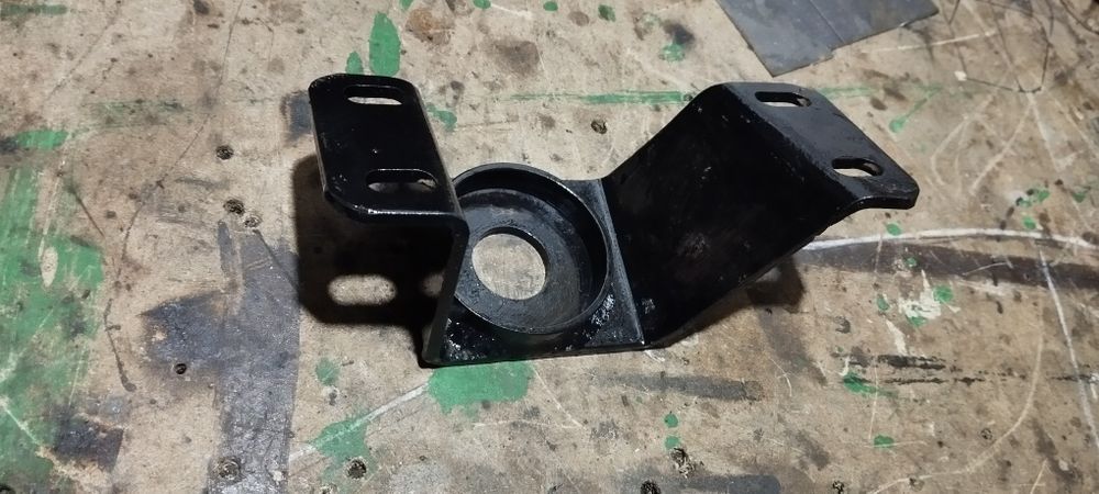 Кронштейны крепления для УАЗ буханки