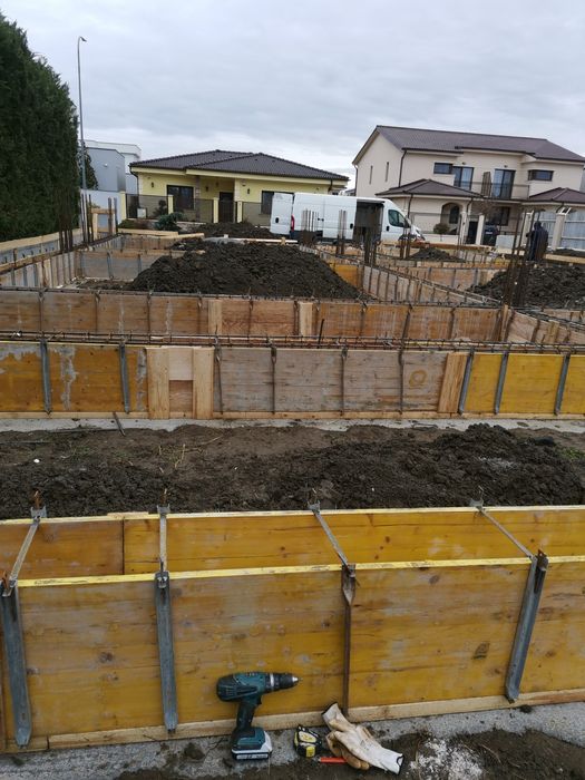 Execut lucrări în domeniu constructilor