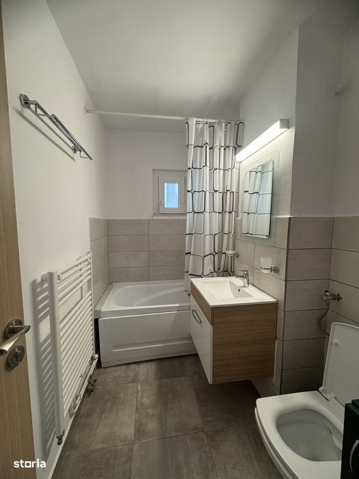 Persoana privata - 3 semi Neagoe Voda luminos, calduros